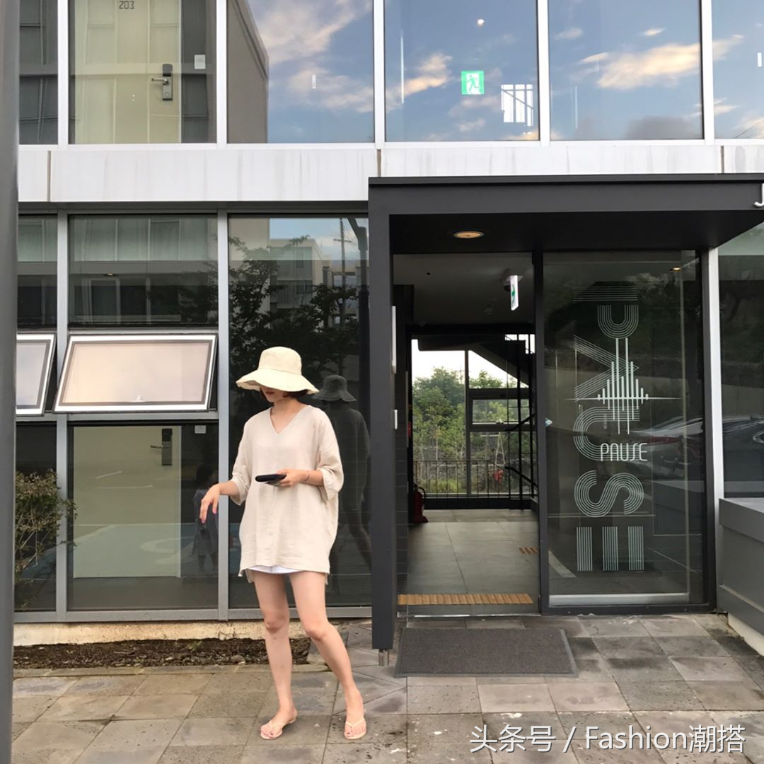 怀孕的女生在孕期也要优雅漂亮，都有哪些穿搭推荐呢，怀孕的女生在孕期也要优雅漂亮（怀孕了怎么穿都觉得难看）