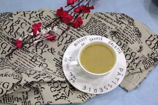 黄金亚麻籽粉的功效与作用，亚麻籽粉的作用与功效（均衡营养少不了亚麻籽）