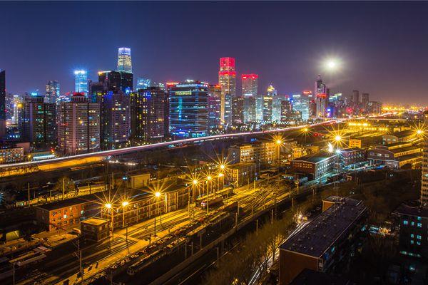 乌鲁木齐有高铁吗，乌鲁木齐有高铁站吗（新疆人去内地如何搭乘高铁便车）