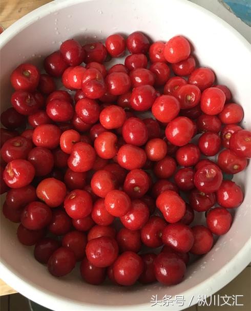 樱桃泡酒的功效与作用，樱桃酒功效有哪些（樱桃酒的功效？有哪些）