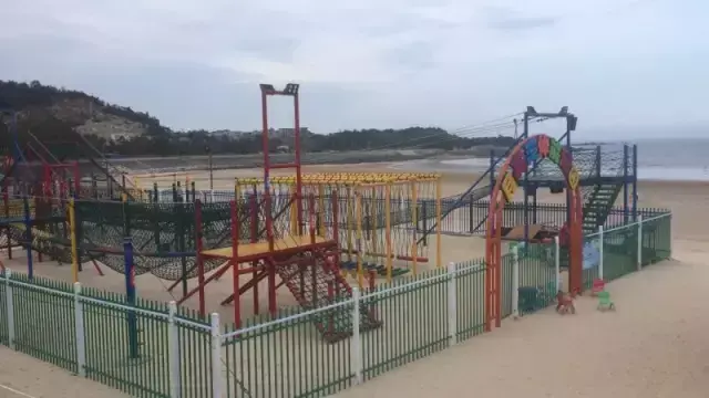 惠安月亮湾(福建泉州月亮湾沙滩)