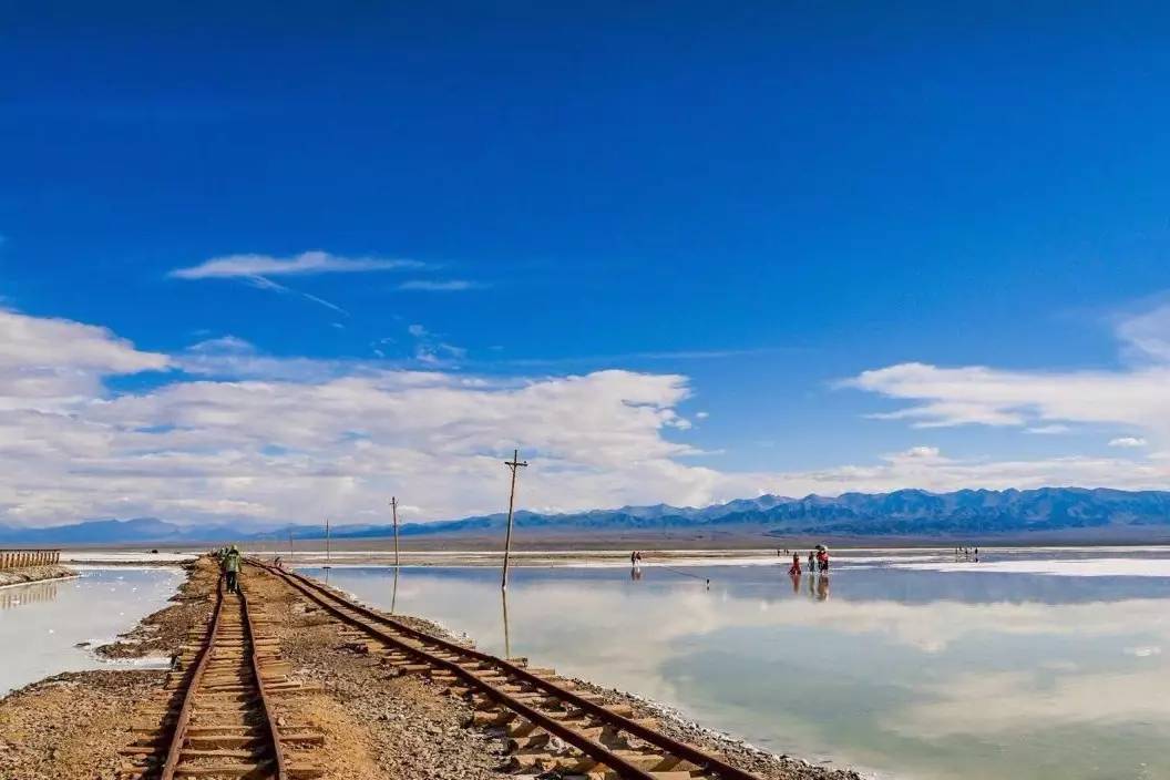 青海湖环湖多少公里，青海湖自驾旅游攻略（自驾青海湖环湖公路详细攻略）