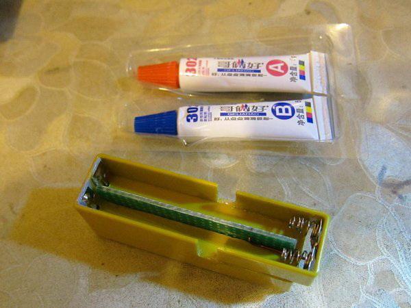 号电池充电器(5号充电电池的充电器通用吗)"