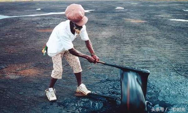 天然沥青湖在哪个国家，世界上最神奇的湖