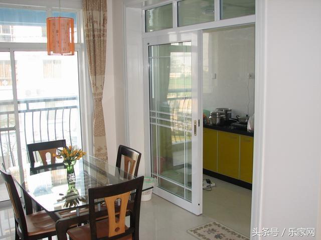 只刷白墙3天可以入住吗，只刷白墙三天可以入住吗（亲戚新家只刷白墙两个月就入住）
