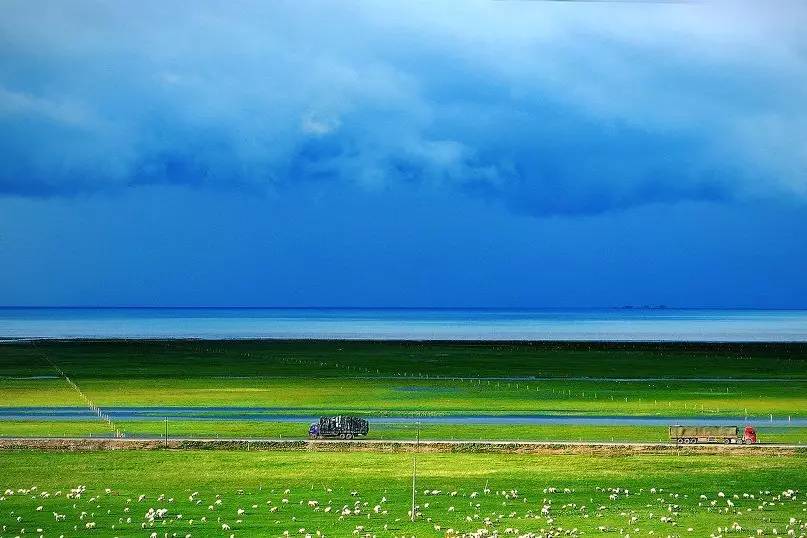 青海湖环湖多少公里，青海湖自驾旅游攻略（自驾青海湖环湖公路详细攻略）