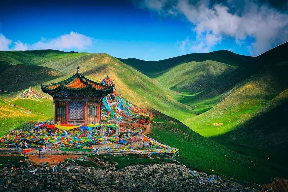 青海湖环湖多少公里，青海湖自驾旅游攻略（自驾青海湖环湖公路详细攻略）