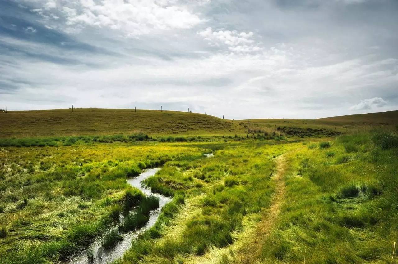 青海湖环湖多少公里，青海湖自驾旅游攻略（自驾青海湖环湖公路详细攻略）