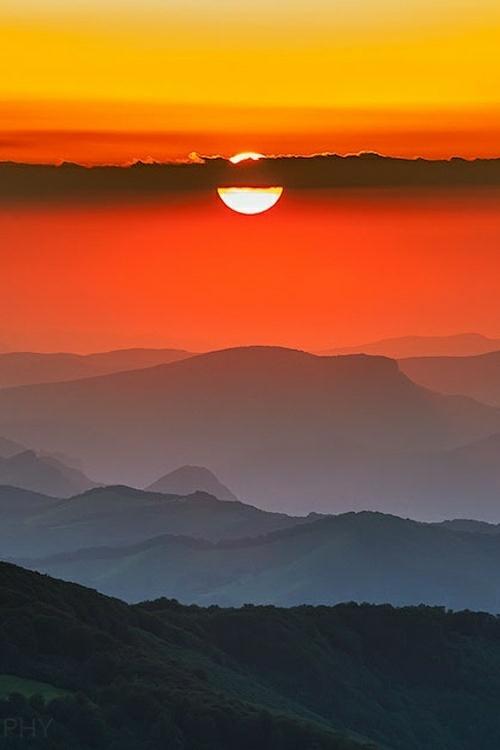 小米手机壁纸(小米手机原生系列高清壁纸) - 赤虎壹号