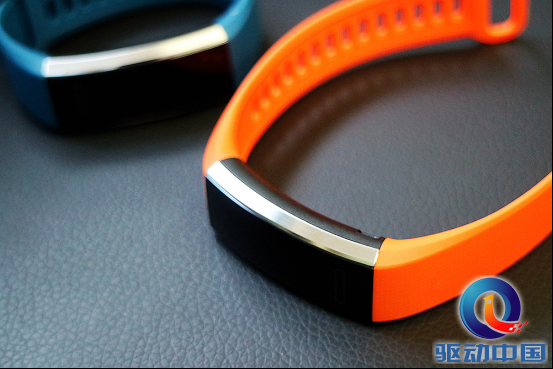 华为运动手环使用方法是什么，华为运动手环怎样使用（华为运动手环上手体验）