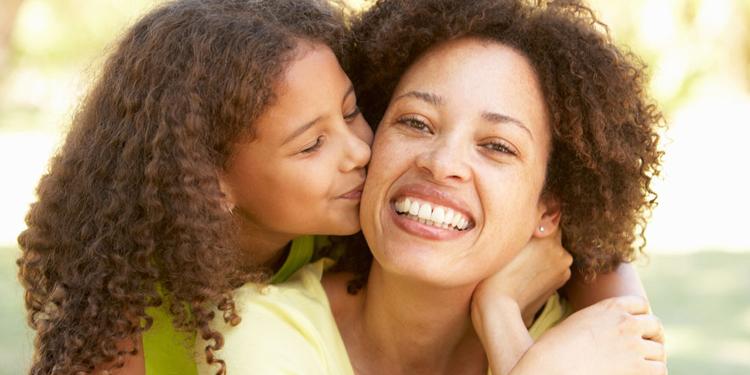 老婆生日祝福语，老婆生日的祝福语简短精辟（宝贝五岁生日的祝福语）