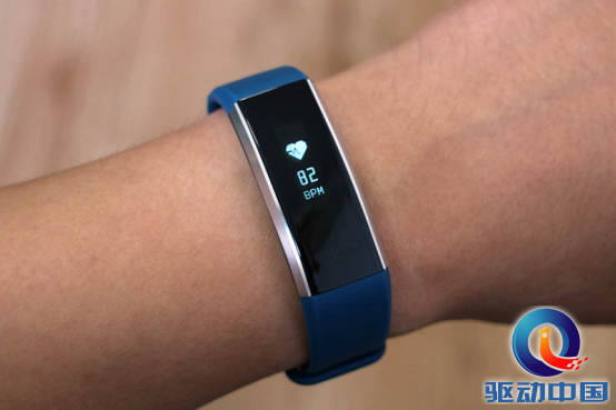 华为运动手环使用方法是什么，华为运动手环怎样使用（华为运动手环上手体验）