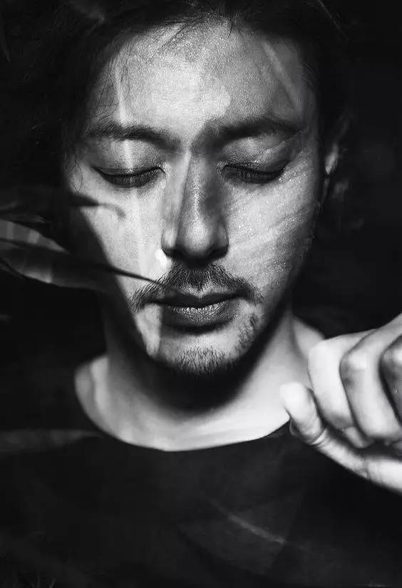 ‖列车‖背景图‖丧系‖治愈系‖，丧系歌词背景图（现在最流行的是“丧帅”）