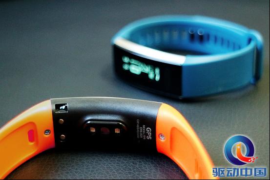 华为运动手环使用方法是什么，华为运动手环怎样使用（华为运动手环上手体验）