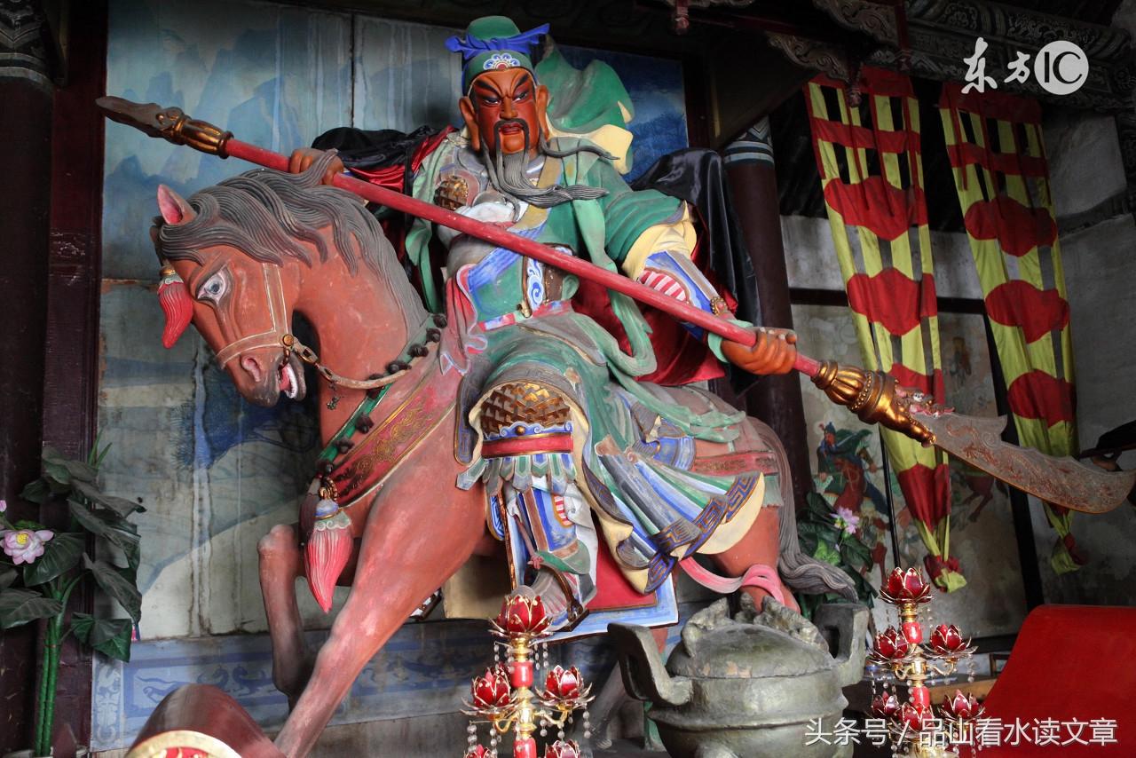 什么官许愿成语，什么官许愿词语（烧香找错了庙门是官场大忌）