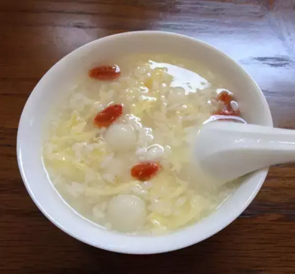 三尺竹杆挂江陵，三尺竹杆挂江陵是什么意思（江陵民间饮食文化及习俗特色）