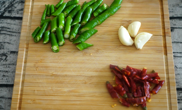 海兔子怎么做好吃，海兔怎么做好吃（辣炒海兔比红烧的好吃）