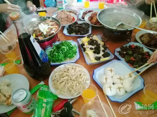 三尺竹杆挂江陵，三尺竹杆挂江陵是什么意思（江陵民间饮食文化及习俗特色）