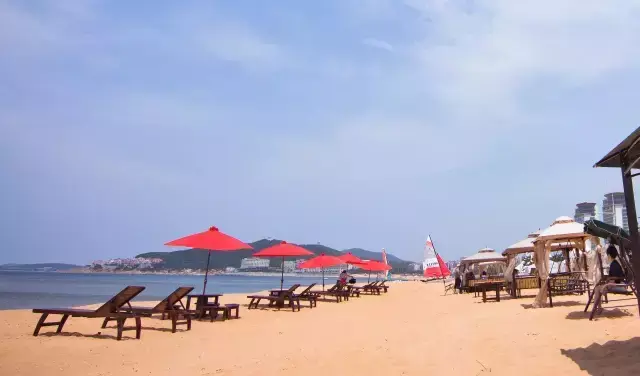 威海最美海岸线在哪里，青岛、威海海岸线哪个长（带你触摸最美夏日时光）