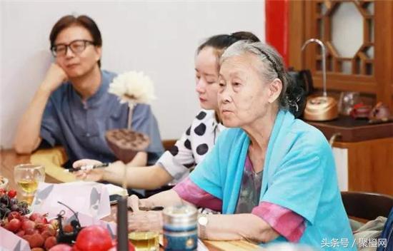 玛瑞亚玛瑞亚什么歌，玛瑞亚玛瑞亚什么歌英文的抖音（中文版《想变成人的猫》好在哪）