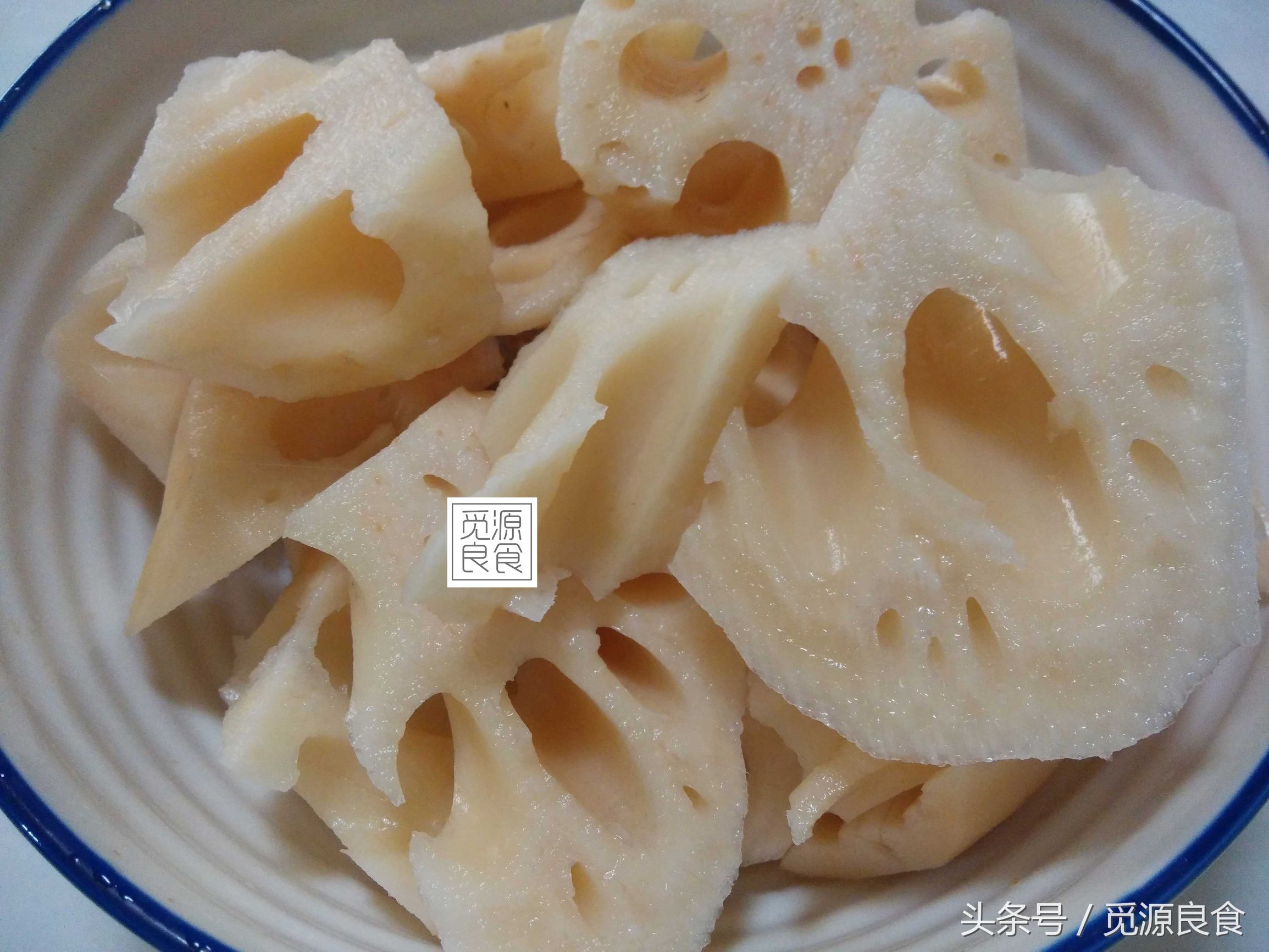 龙骨为什么比排骨便宜，龙骨为什么比排骨便宜很多（搭配莲藕或者萝卜老幼皆宜、清单营养）
