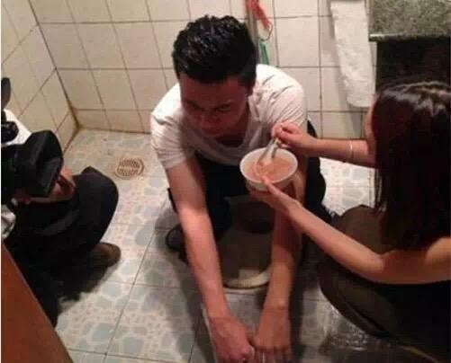夜光手表需要吸多久光，手表夜光要先吸收光吗（我新买了一个夜光手表要不要一起去被窝里看看）