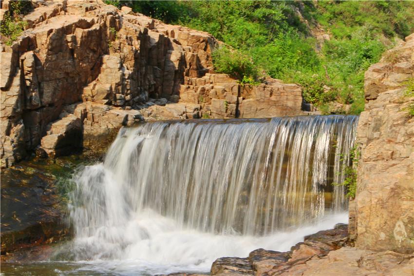龙潭大峡谷在哪，龙潭大峡谷在哪里（日照九仙山龙潭大峡谷）