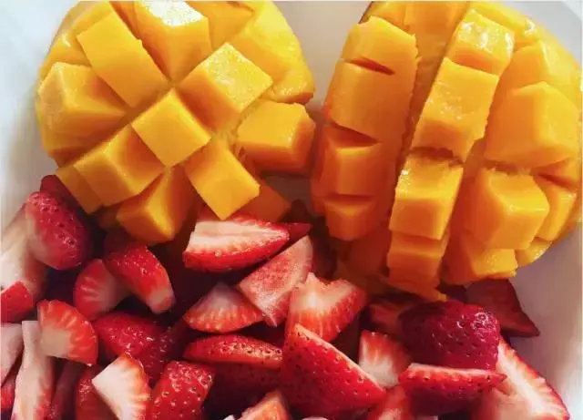 金煌芒和凯特芒的区别，最好吃的芒果品种排名（就为了告诉你哪种最好吃）