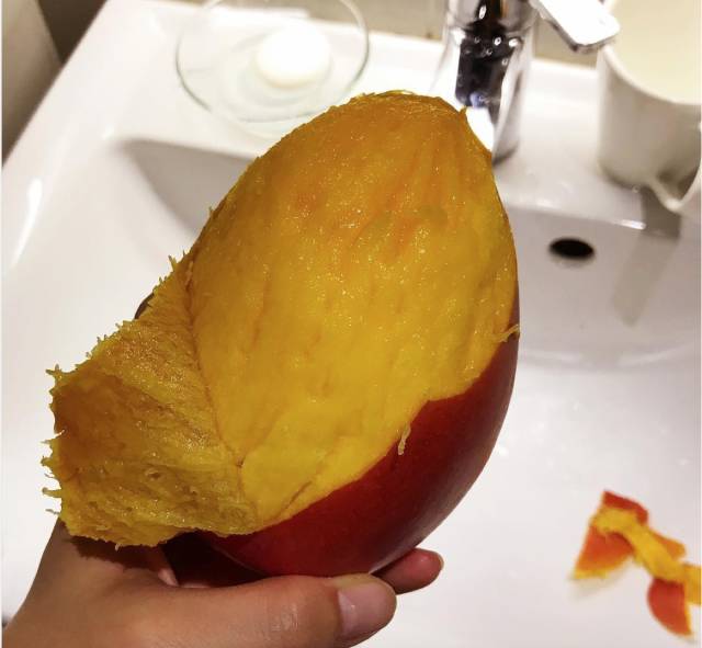 金煌芒和凯特芒的区别，最好吃的芒果品种排名（就为了告诉你哪种最好吃）