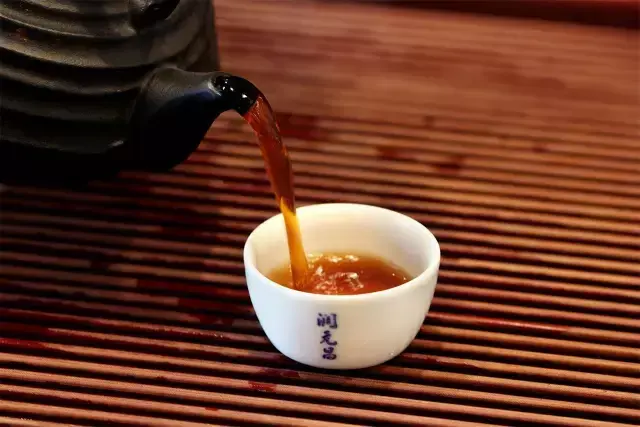 普洱茶小青柑普洱茶怎么喝，小青柑普洱茶怎样泡（史上最强小青柑泡法大全）