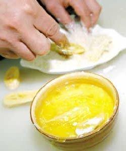 黄瓜敷脸多长时间最好，黄瓜片敷脸后要洗吗（黄瓜面膜不仅仅是切片放脸上那么简单）