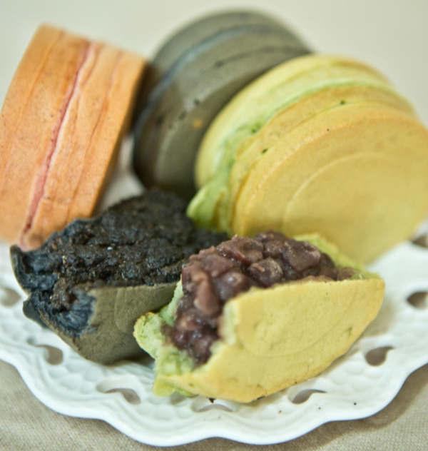 彩虹马卡龙的做法，马卡龙的做法和步骤（新一代疗愈系彩虹甜点）