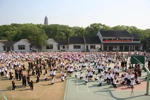 苏州信息职业技术学校，苏州高等职业技术学校（手指头太少，数不过来了）