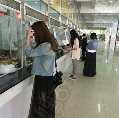 朵渔韩彬是什么电视剧，朵渔韩彬是什么电视剧主演（撞衫不可怕 谁胖谁尴尬）