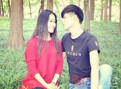 2月12生肖外遇烂桃花排行榜，烂桃花生肖女（十二生肖这时候的出轨率极高）