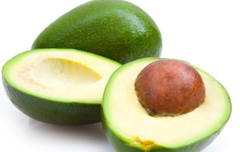 牛油果硬的能吃吗，牛油果买回来硬的能吃吗（牛油果干了还能吃吗）