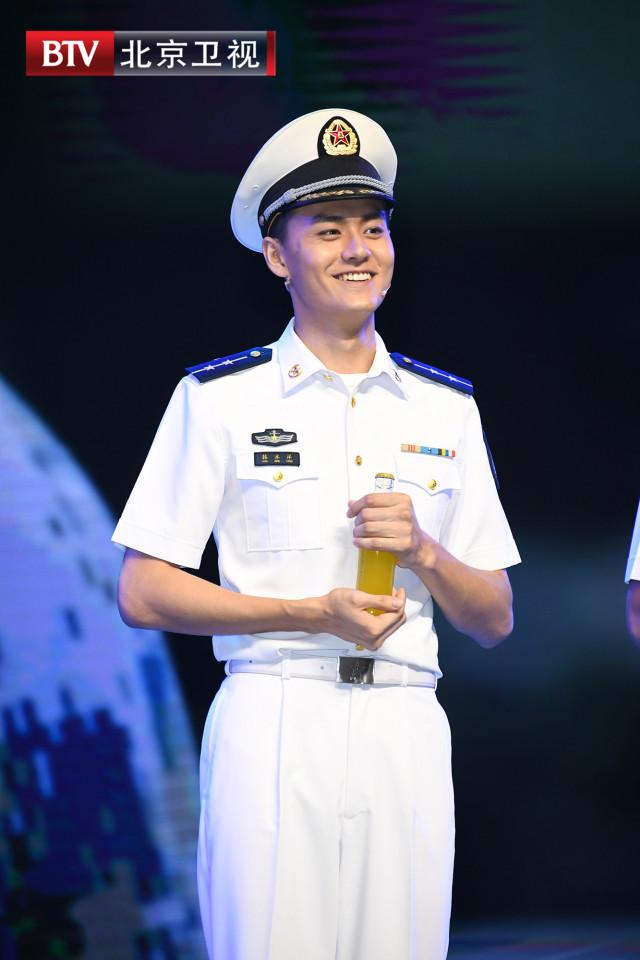 深海利剑尚堂扮演者,深海利剑尚堂喜欢谁(北京卫视《深海利剑》&quot