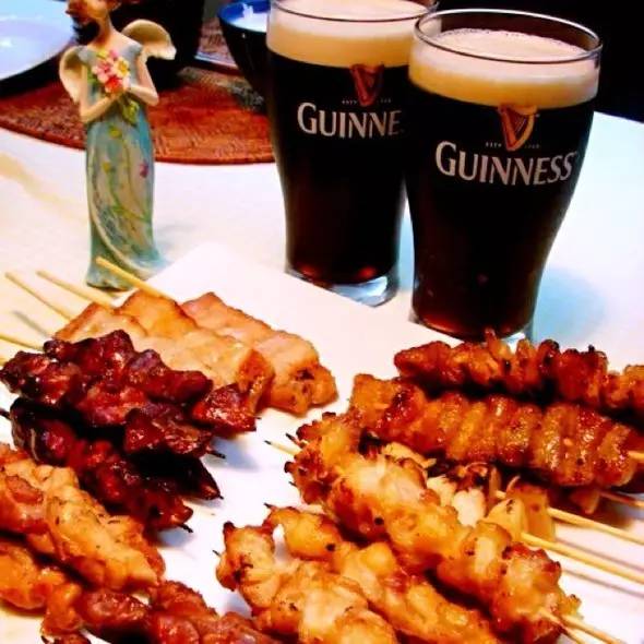 蹦沙卡拉卡是什么歌，歌词蹦沙卡拉卡是什么歌（呼伦贝尔市广播电视台交通频率主播大飞、小辉空降音乐啤酒节）