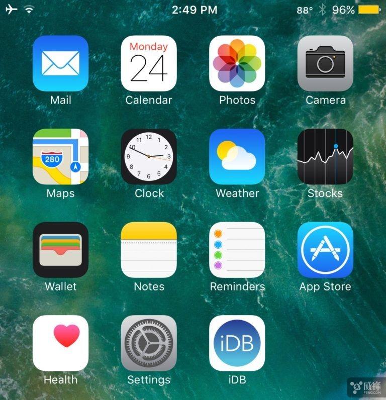 ios 10 让用户更容易浏览天气信息,在锁屏界面上右滑即可通过天气的