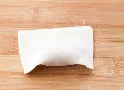 混沌的正确包法，手把手教你包馄饨（皮薄馅大、鲜美诱人）