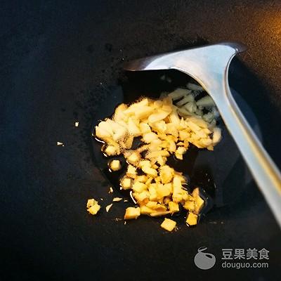 爆炒蛏子的家常做法，蛏子干怎么做好吃又简单（爆炒蛏子的做法）
