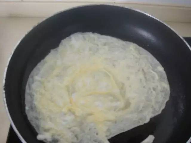 混沌的正确包法，手把手教你包馄饨（皮薄馅大、鲜美诱人）