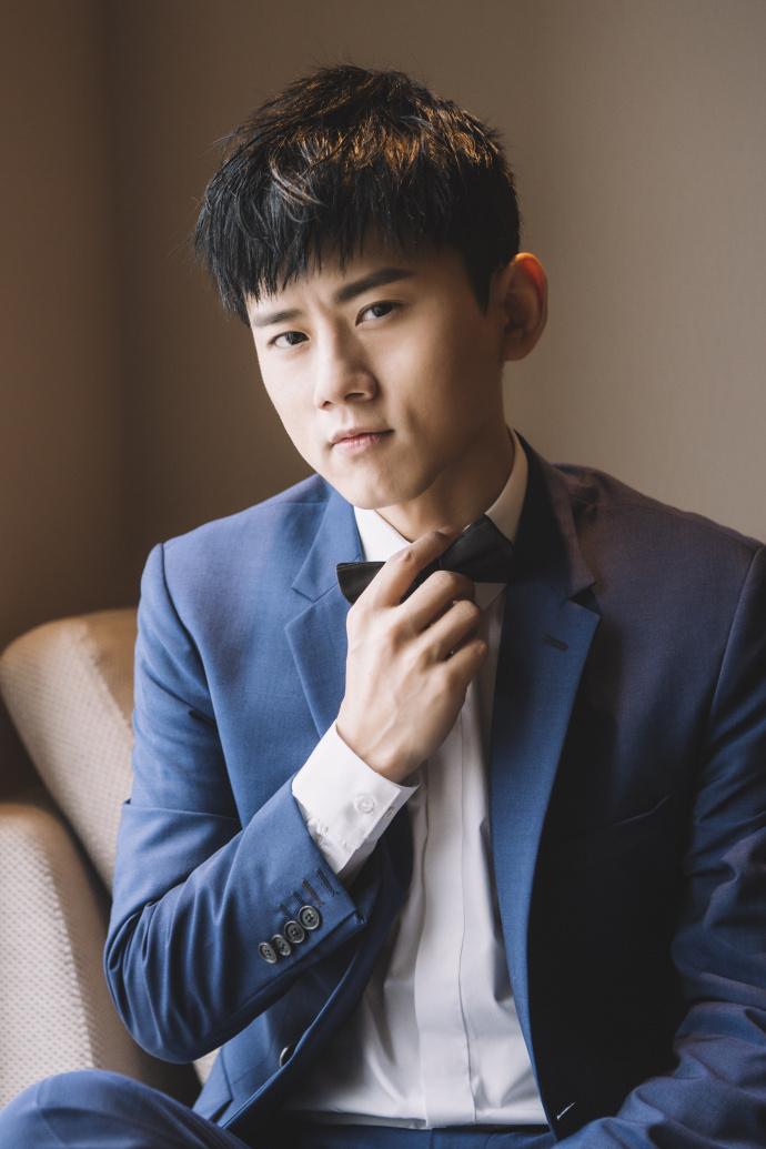 歌手2017张杰唱的歌，张杰唱的歌名单（无声中走向国际化）