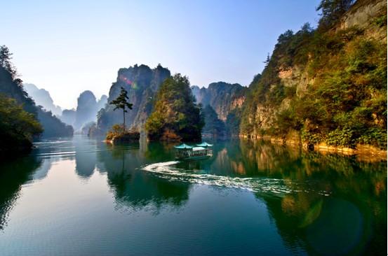 湖南张家界景点介绍，湖南张家界旅游景点介绍（张家界主要景点介绍）