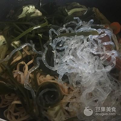 酸梅酸菜鱼做法，酸菜鱼#鲜有赞·爱有伴#