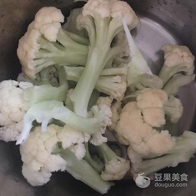 酸梅酸菜鱼做法，酸菜鱼#鲜有赞·爱有伴#