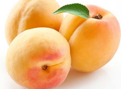 黄桃的营养价值吃了会变胖吗，黄桃热量高吗?吃了会胖吗（2017黄桃多少钱一斤）