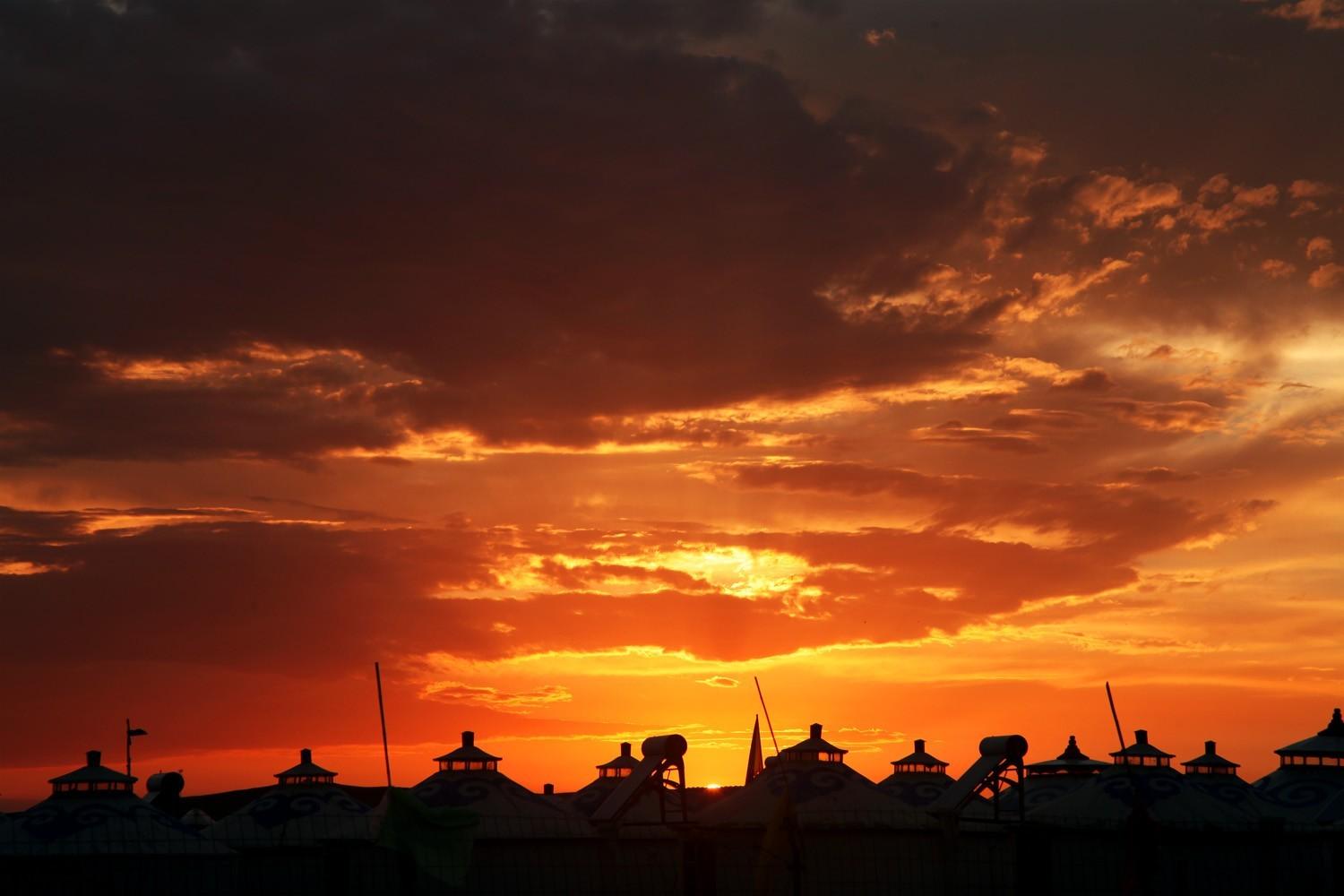 关于草原的资料，蒙古大草原（草原之夏——希拉穆仁草原）
