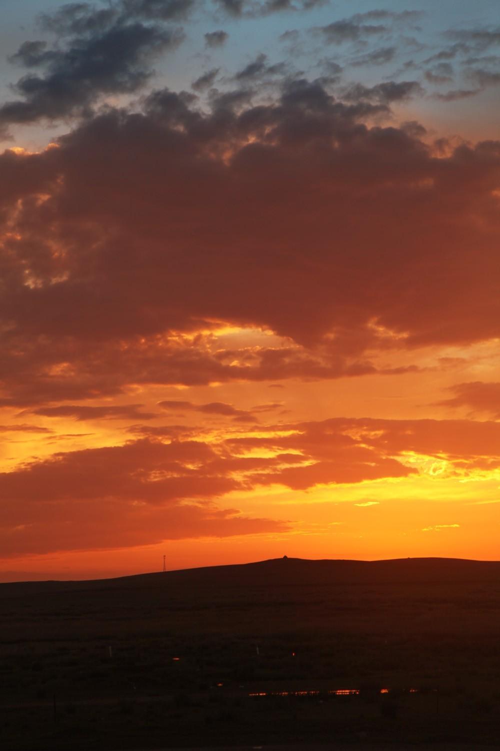 关于草原的资料，蒙古大草原（草原之夏——希拉穆仁草原）