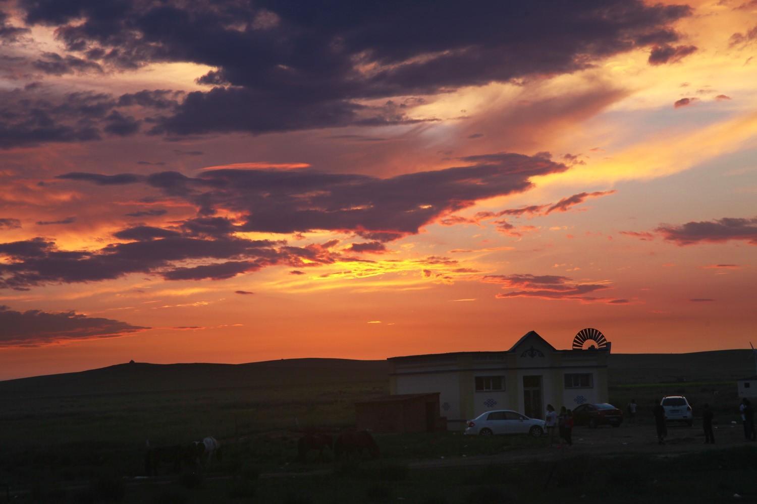关于草原的资料，蒙古大草原（草原之夏——希拉穆仁草原）